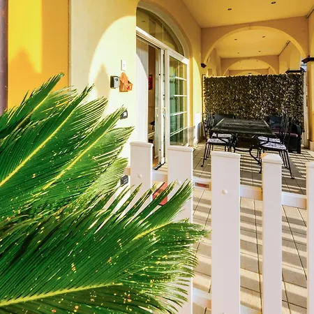 Giardino Dei Colori 107 - Pool&fitness Apartmán